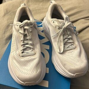 Hoka, Bondi 8, 8.5B White.